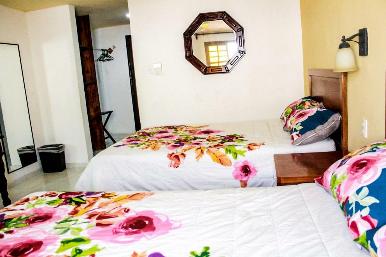 Hotel San Clemente Valladolid  Eksteriør billede